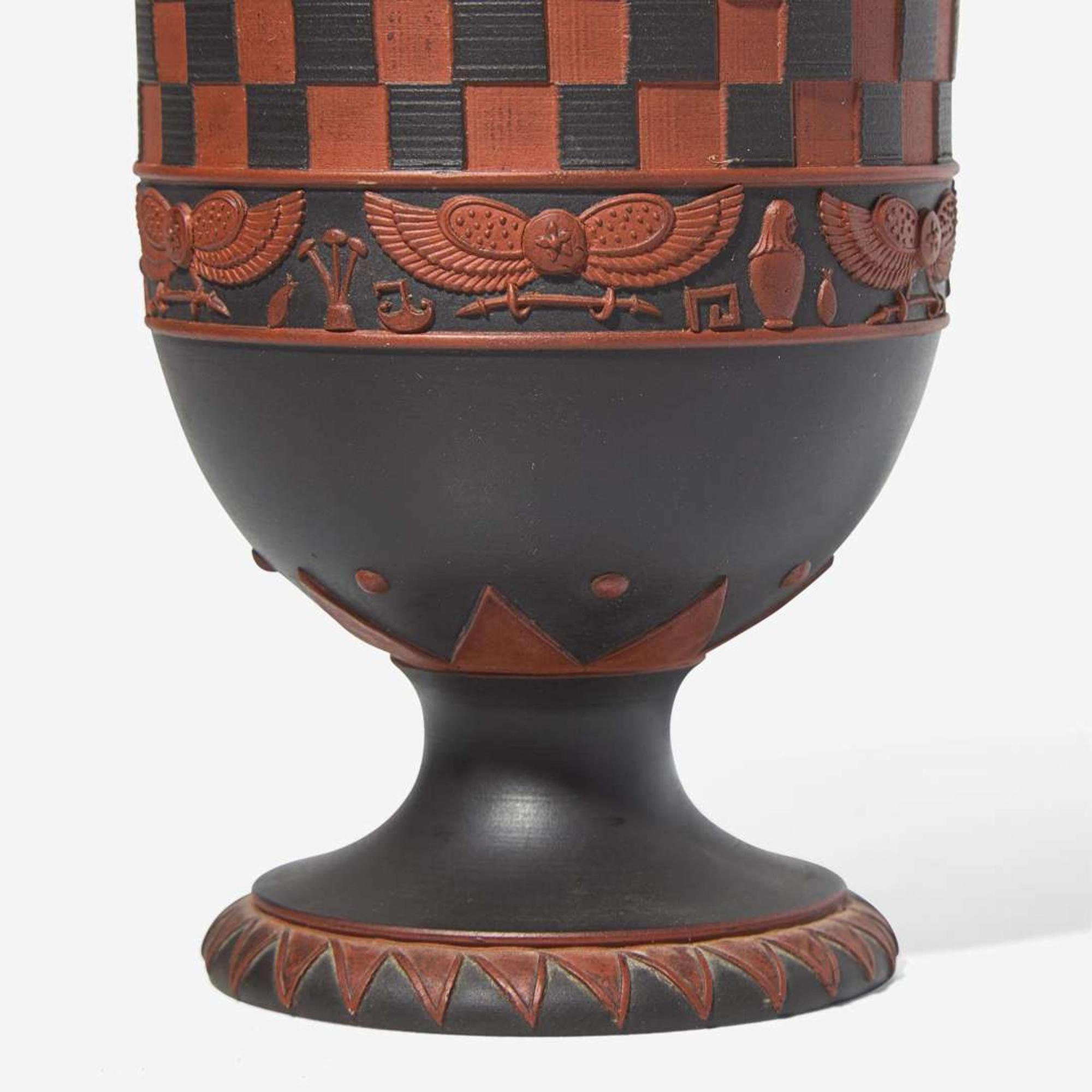 A Wedgwood Diceware Rosso Antico and Black Basalt Egyptian Revival Vase UK, early 19th century