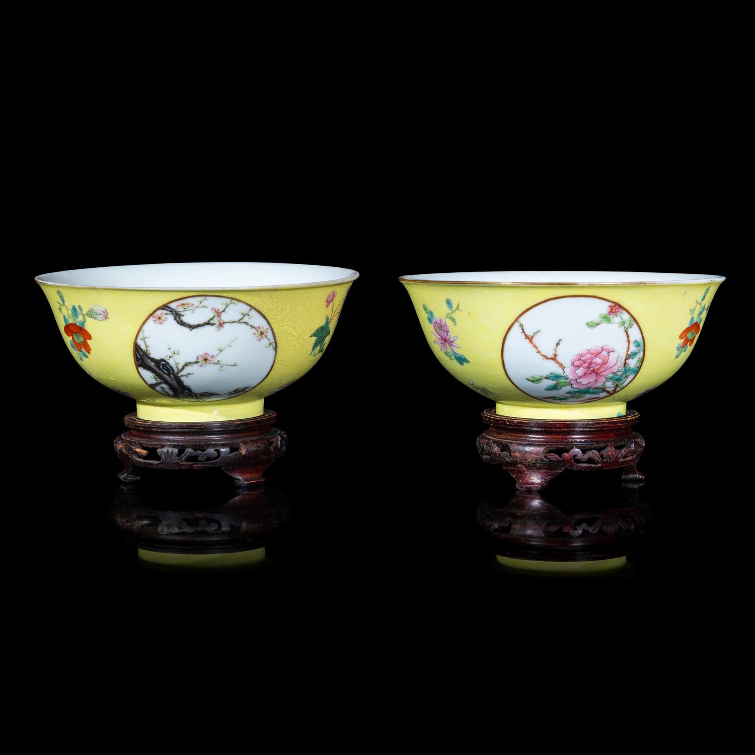 A Pair of Chinese Sgraffito Ground Yellow Glazed Famille Rose Porcelain 'Floral' Bowls, Late 19th/early 20th Century 晚清/民國 黃地軋道開光花卉紋碗一對