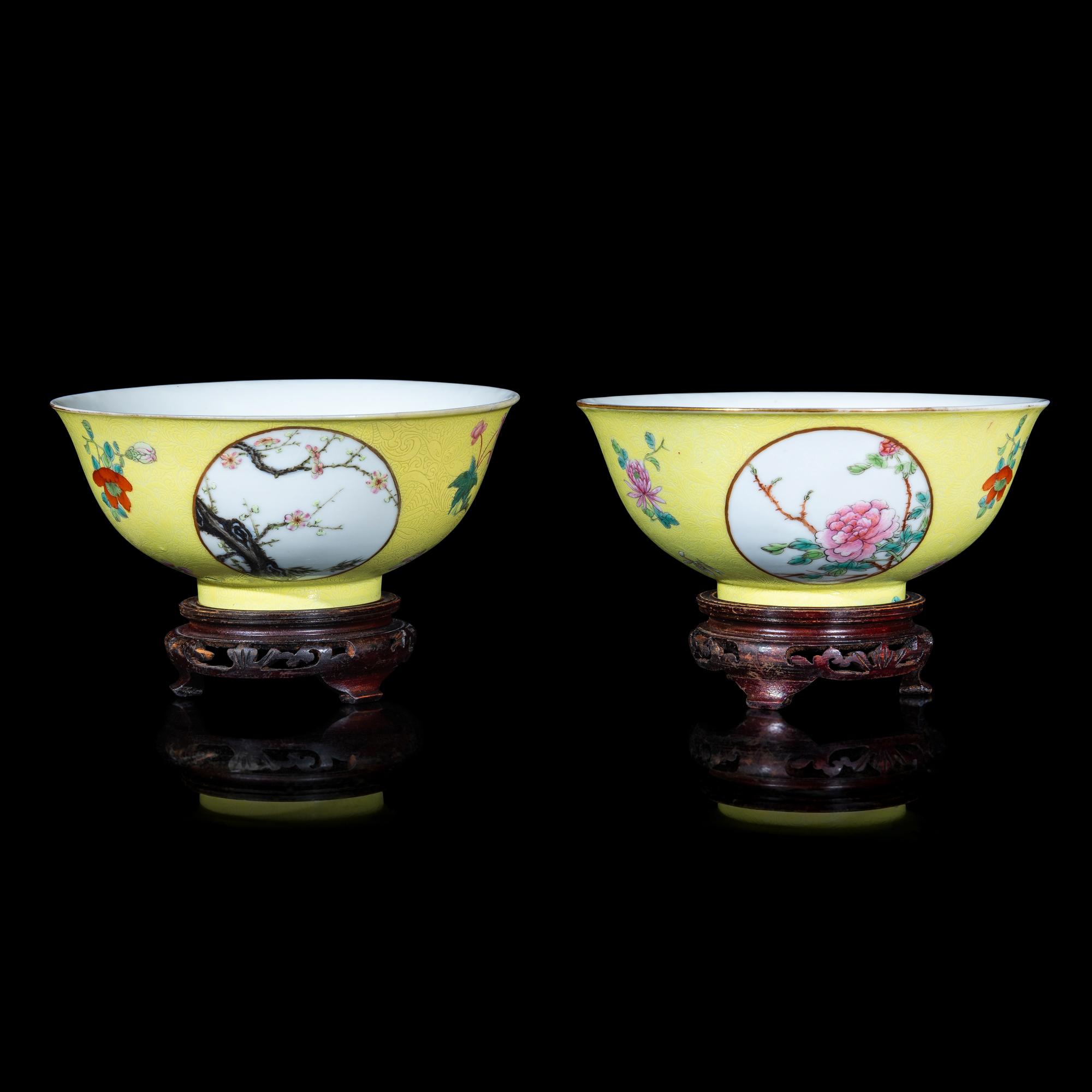 A Pair of Chinese Sgraffito Ground Yellow Glazed Famille Rose Porcelain 'Floral' Bowls, Late 19th/early 20th Century 晚清/民國 黃地軋道開光花卉紋碗一對
