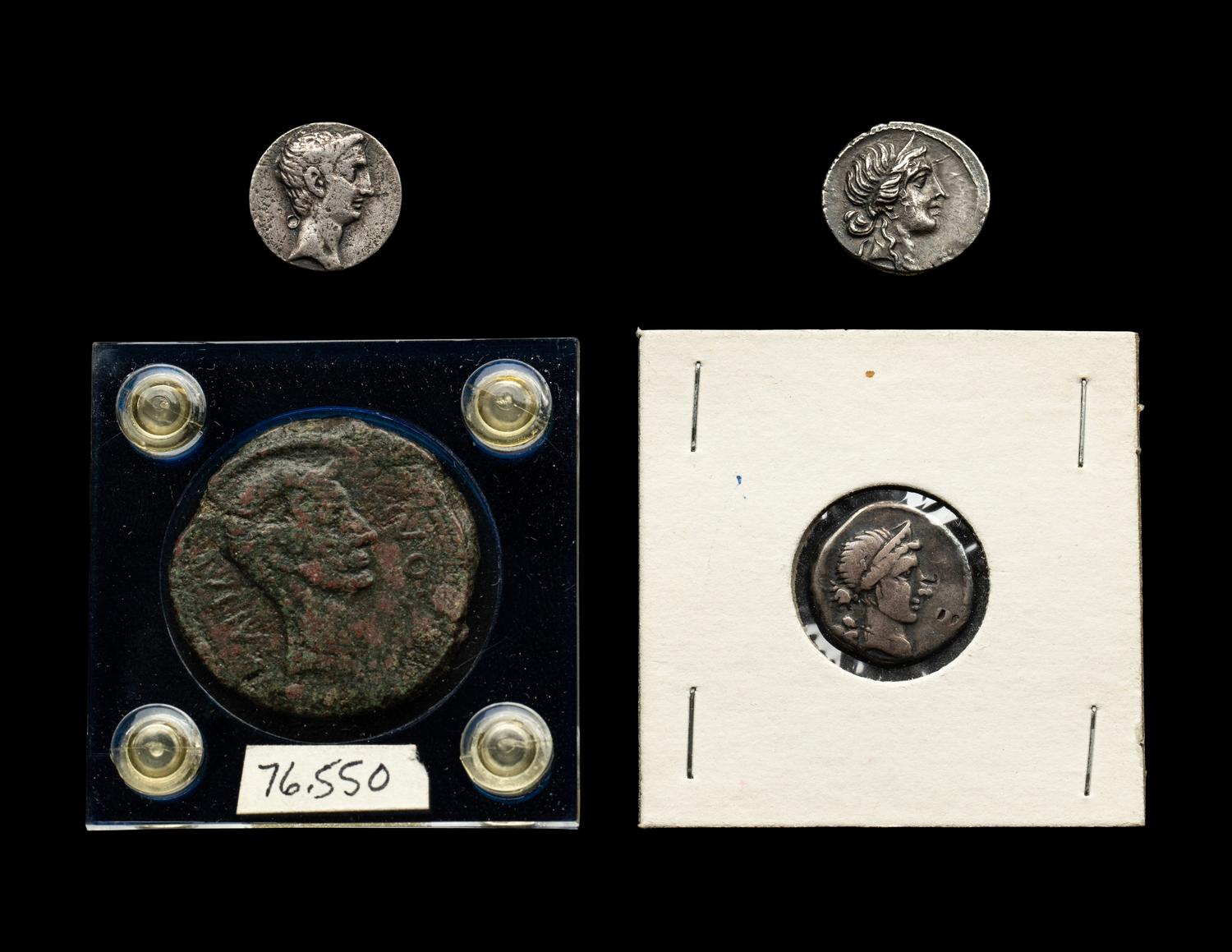 [ANCIENT] Julius Caesar. Four AR Denarii and One AE Sistertius. (c. 45 BC)