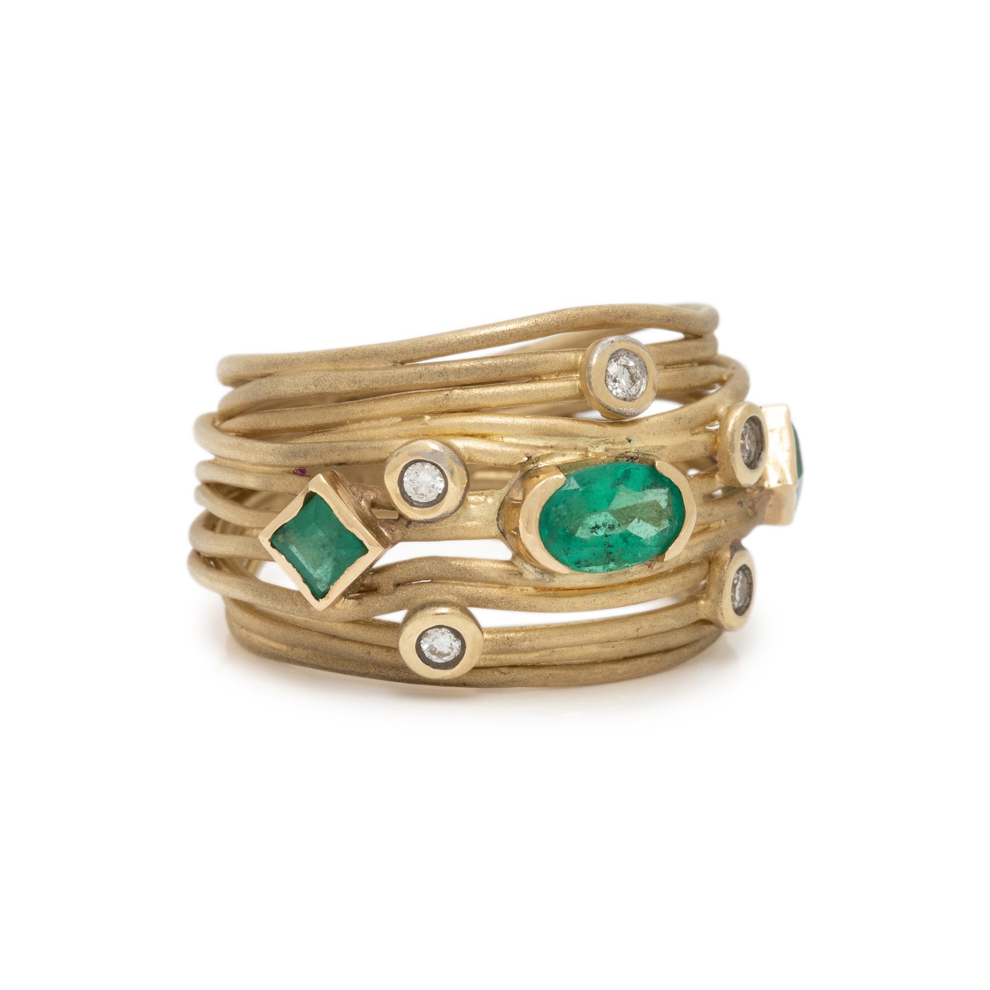 I. REISS, YELLOW GOLD, EMERALD AND DIAMOND RING
