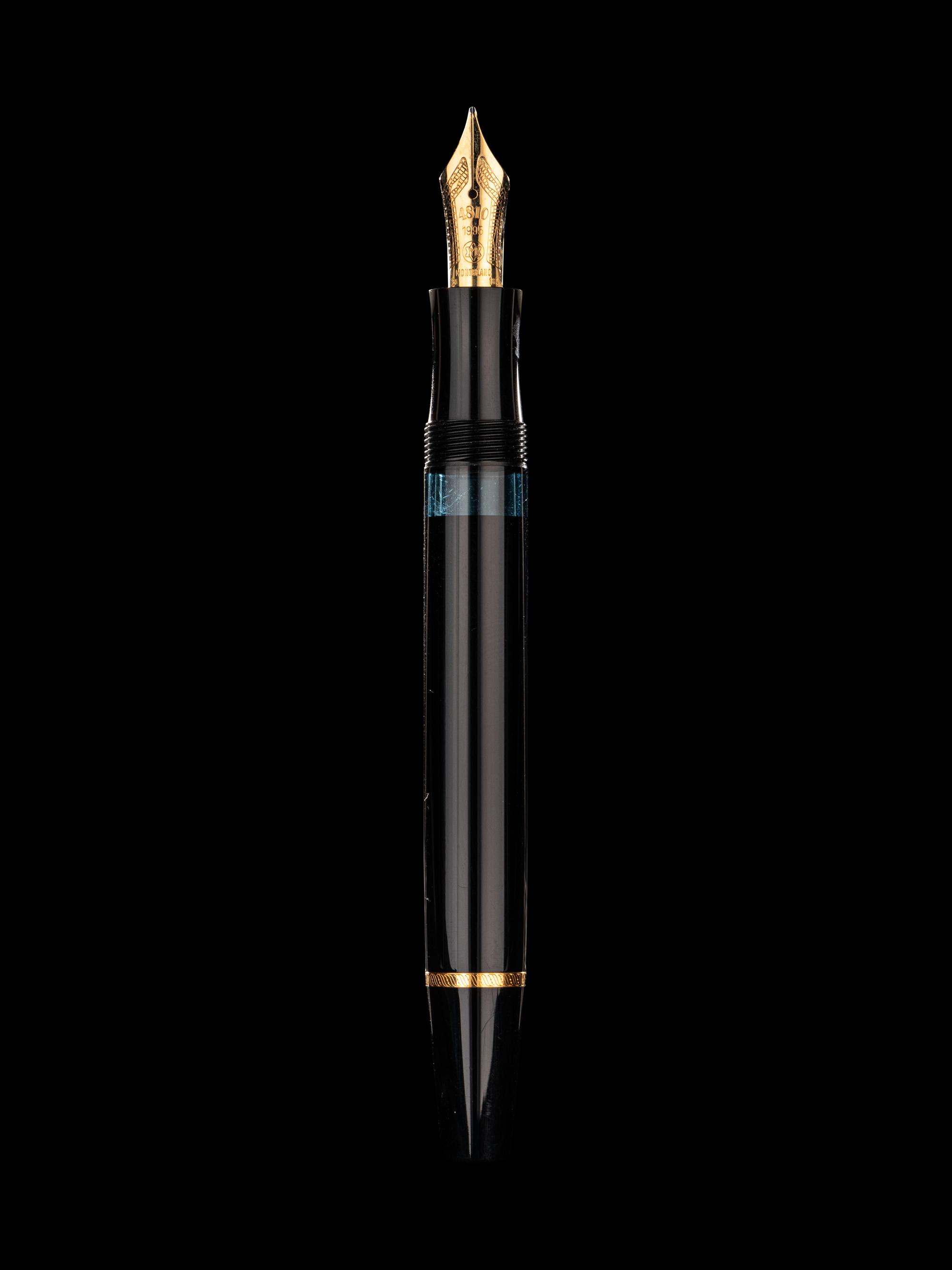 A Montblanc Voltaire Limited Edition Fountain Pen