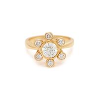YELLOW GOLD AND DIAMOND RING