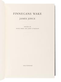 [HOUYHNHNM PRESS]. JOYCE, James (1882-1941). Finnegans Wake . London: Houyhnhnm Press, 2010.