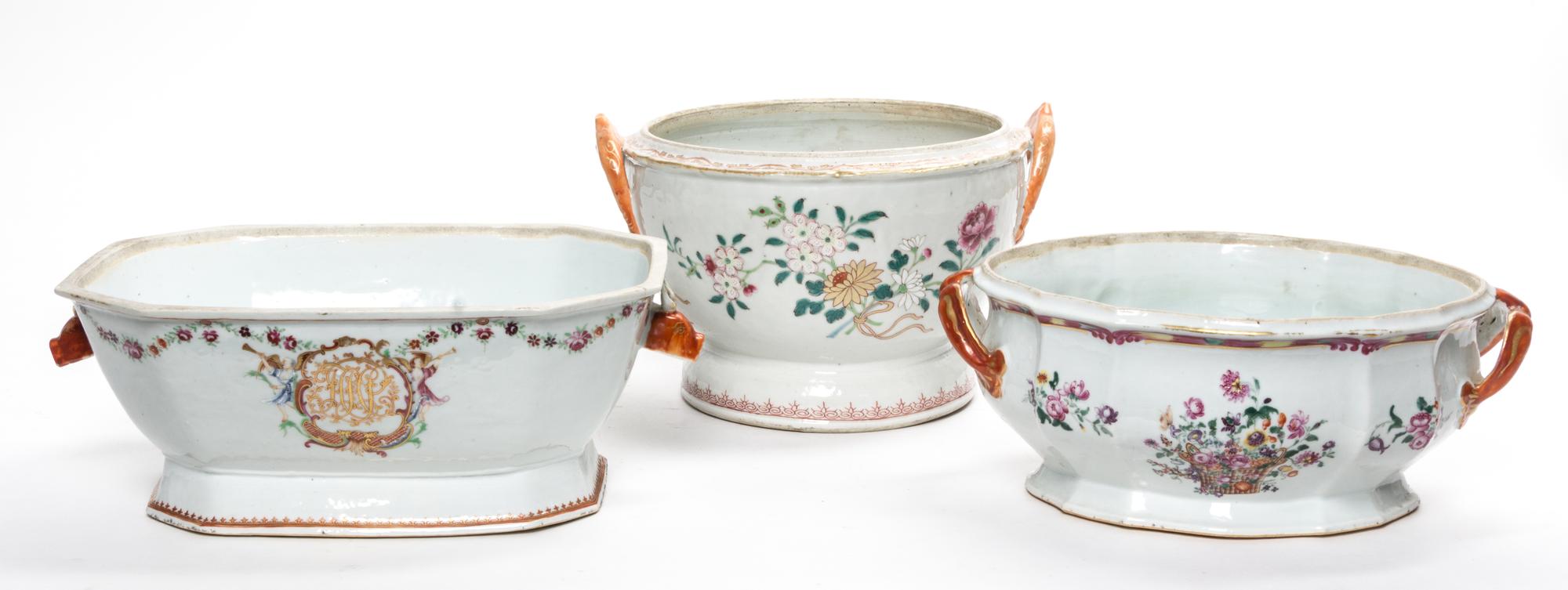 Three Chinese Export Porcelain Articles Width of longest 13 inches.