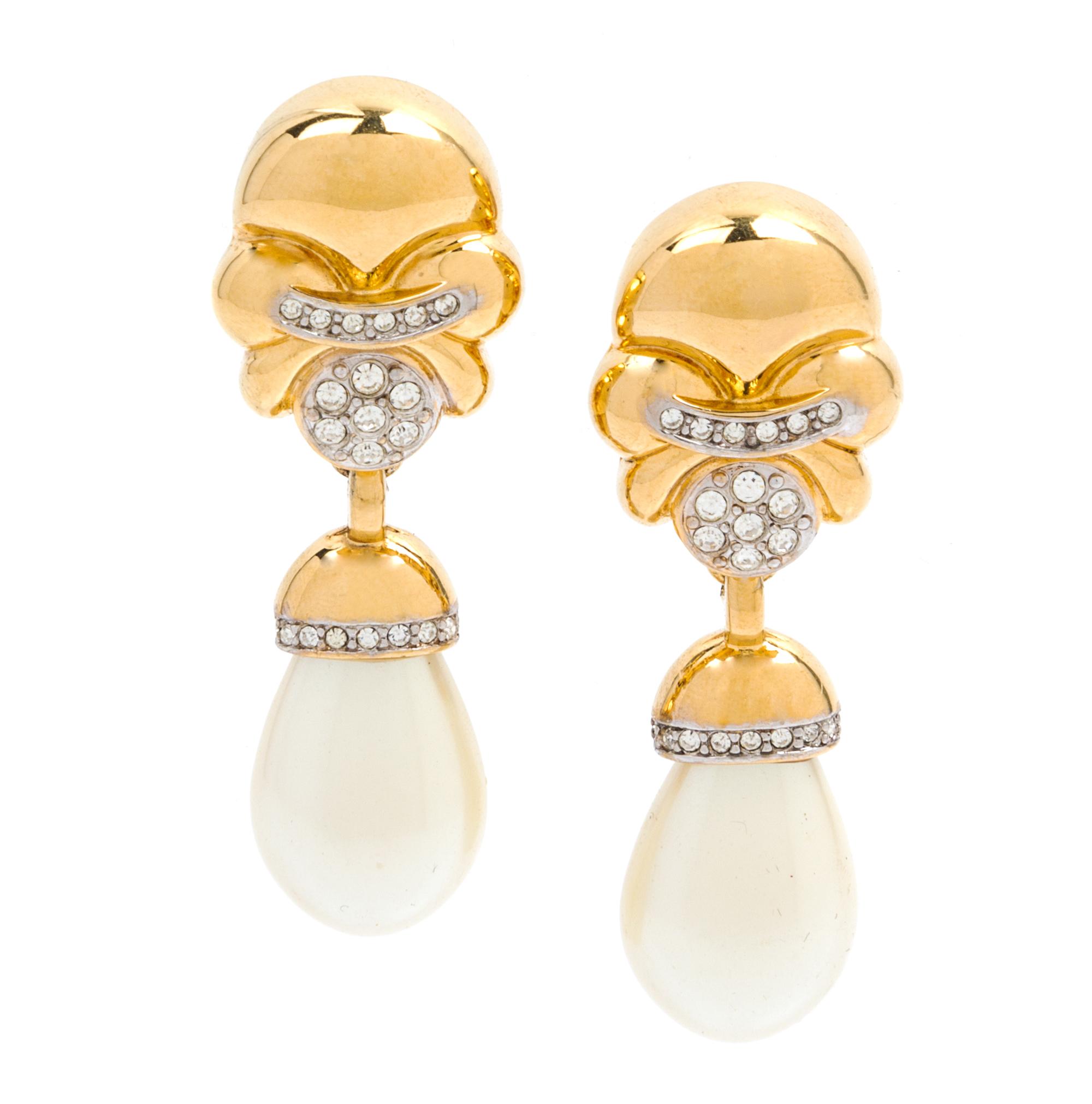 A Pair of Nina Ricci Drop Earclips, 2.5" x .75".