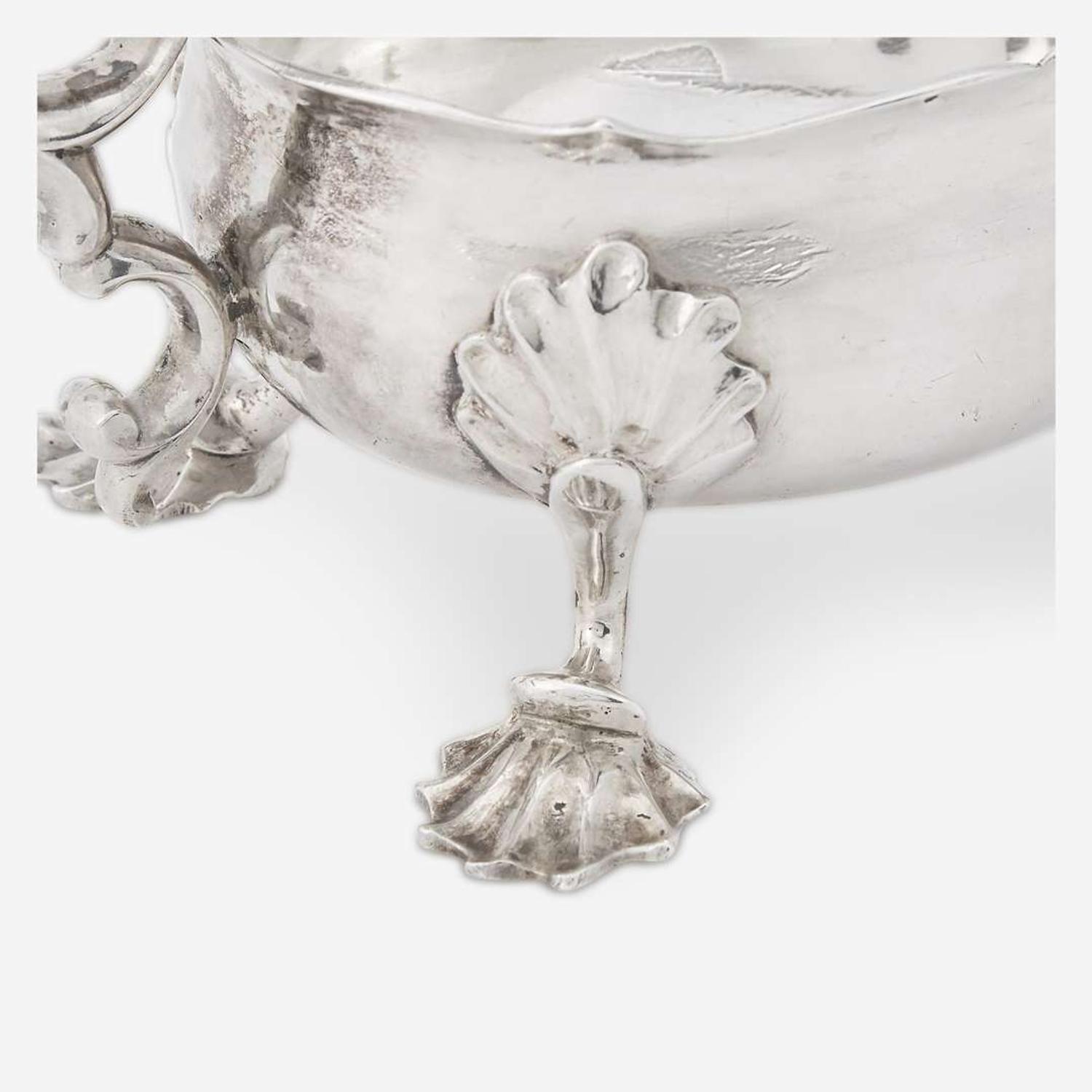 A silver sauce boat William Hollingshead, Philadelphia, PA, circa 1770