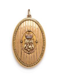 An Art Nouveau 14 Karat Bicolor Gold Mirrored Locket/Pendant, Henrik Wigstrom,