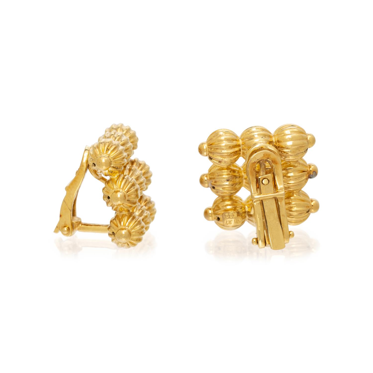 YELLOW GOLD EARRINGS