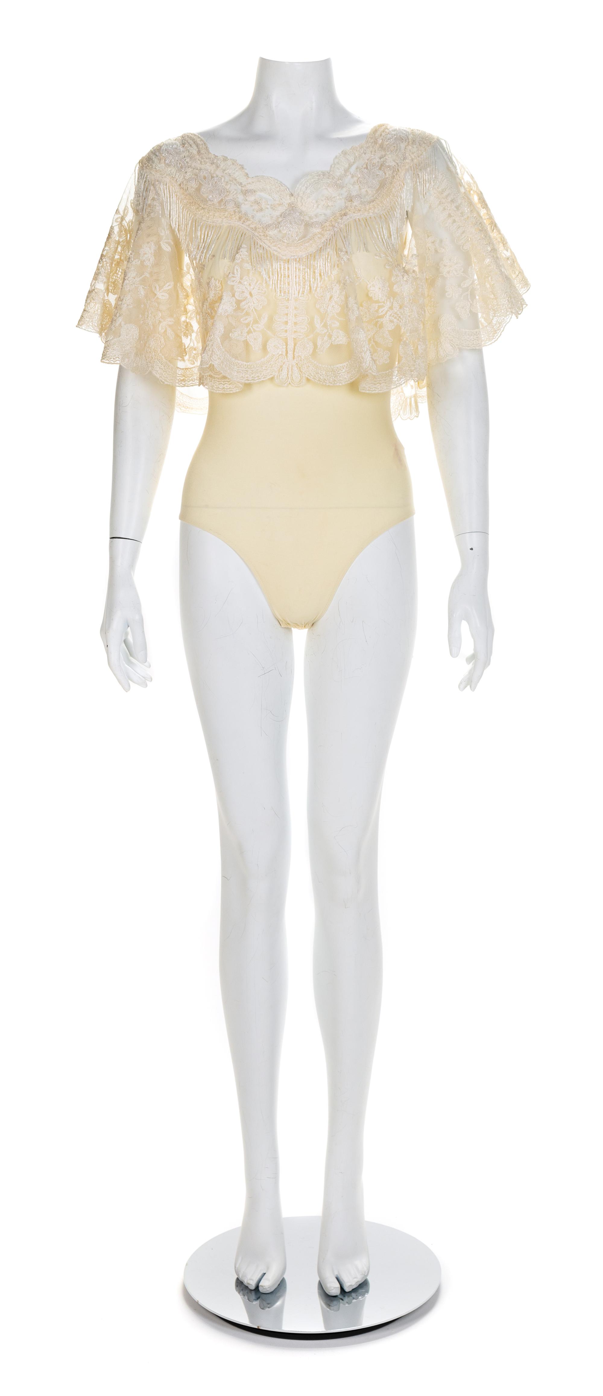 Giorgio di Sant' Angelo Off-the-Shoulder Cream Lace Body Suit, 1980-90s Size label: 6