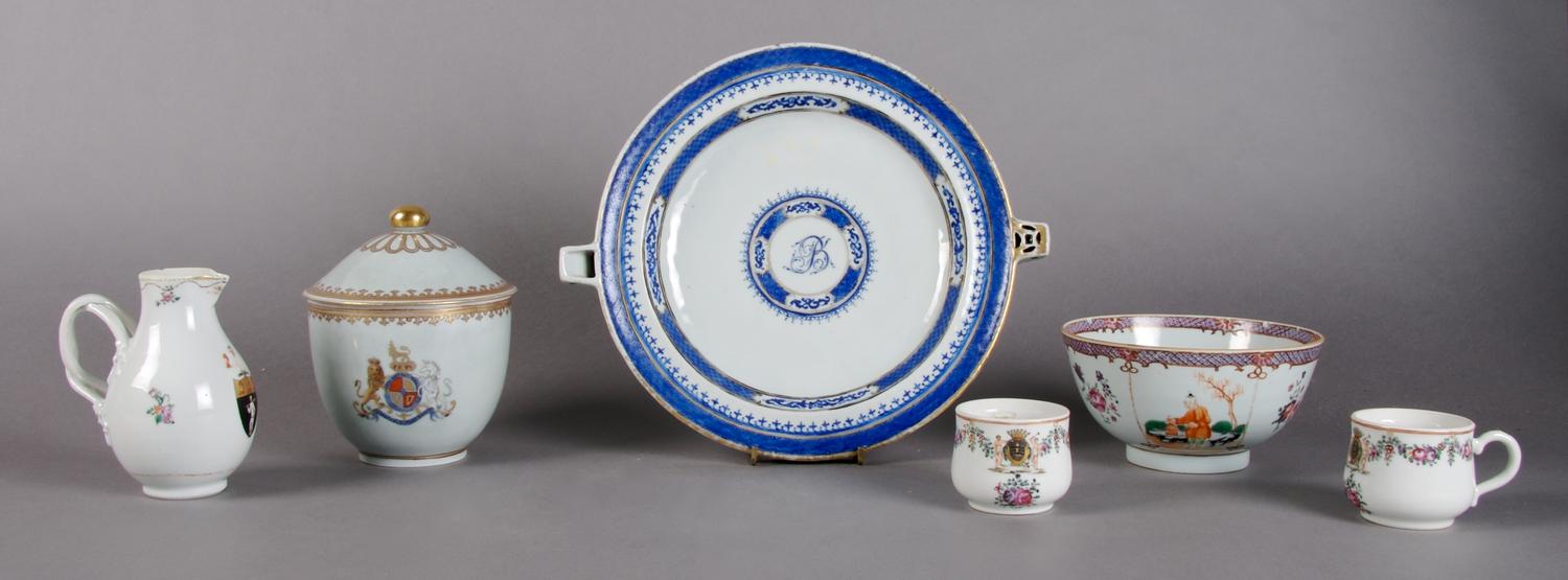 A Collection of Five Chinese Export Armorial Articles, Height of tallest 5 1/2 inches.