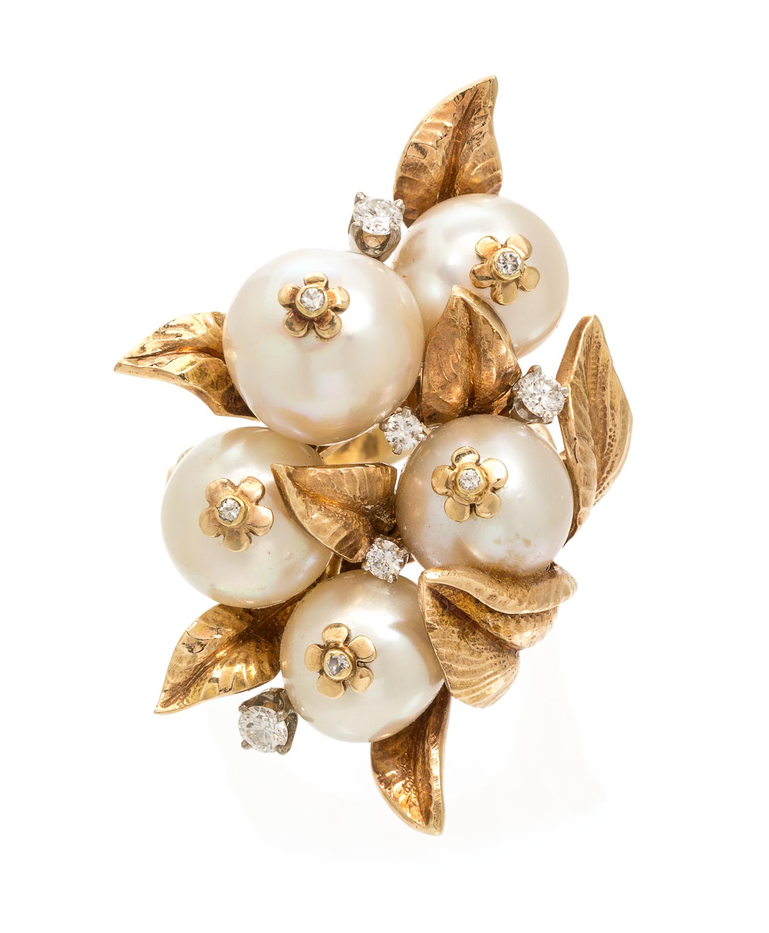 A Yellow Gold, Cultured Pearl and Diamond Ring, 16.60 dwts.