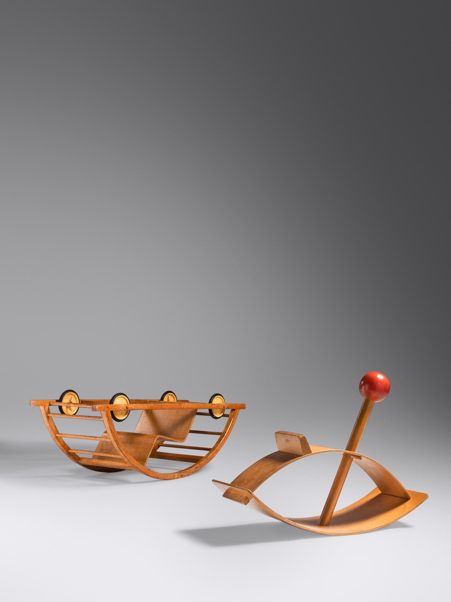 Rocking Beauty Hobby Horse and Schaukelwagen Childs Rolling-Rocker Creative Playthings, USA Siegfried Lenz, Germany