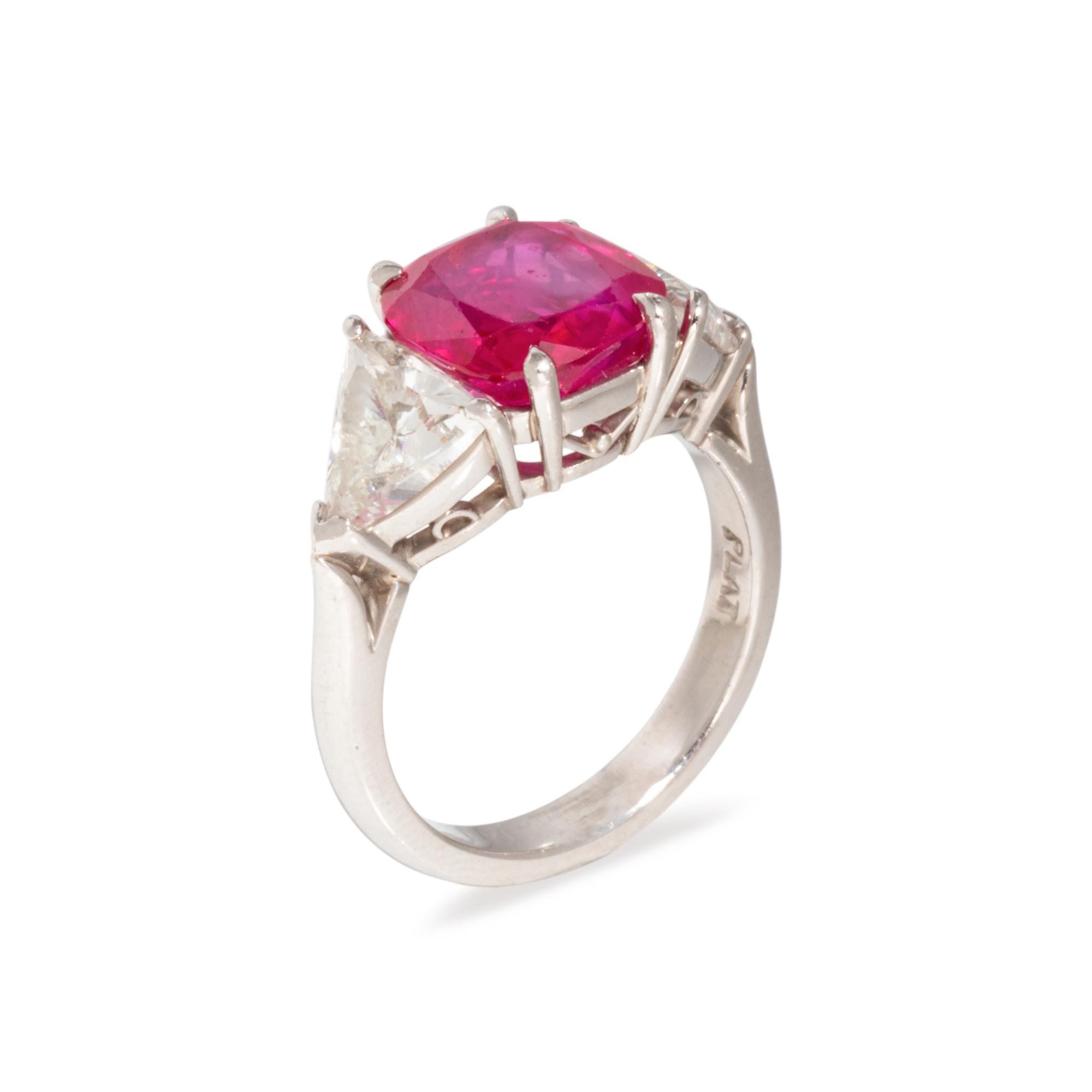A RARE UNHEATED BURMESE RUBY AND DIAMOND RING