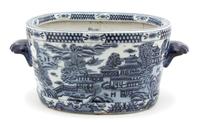 A Chinese Export Blue and White Porcelain Jardiniere Height 8 x length 18 inches. — 19TH CENTURY