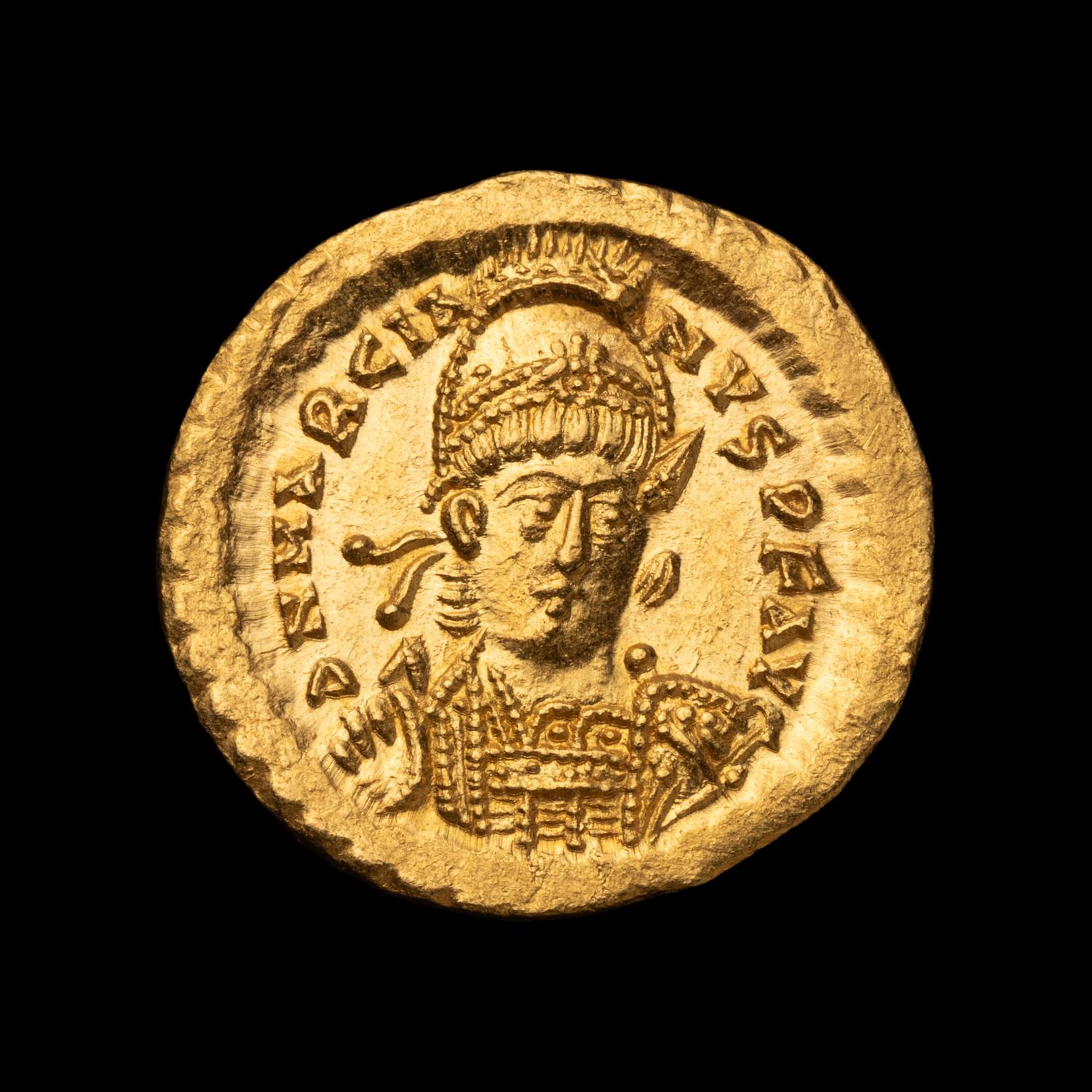 [ANCIENT] EASTERN ROMAN EMPIRE. Marcian (c. 451-457). Av Solidus (4.6 g)
