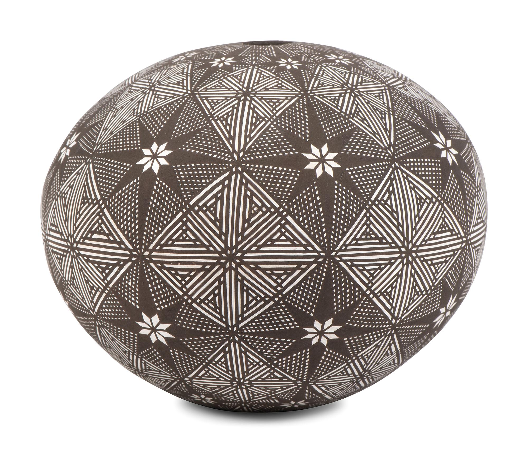 Fineline Pottery Jar