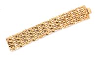 An 18 Karat Yellow Fancy Link Bracelet, 34.80 dwts.