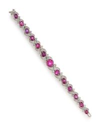 STAR RUBY AND DIAMOND BRACELET