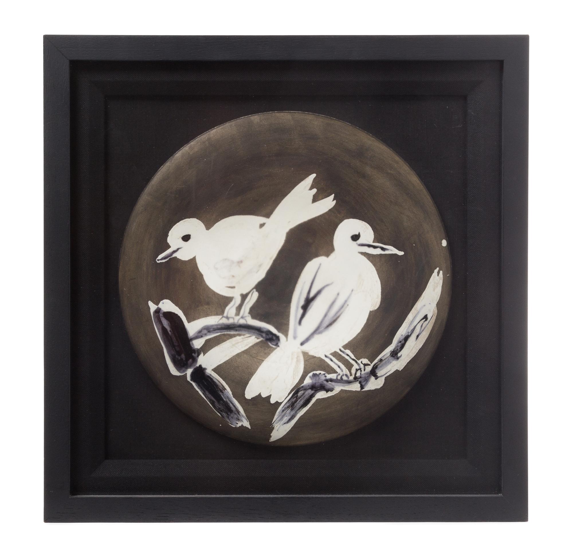 Pablo Picasso, (Spanish, 1881-1973), Deux oiseaux no. 95, 1963