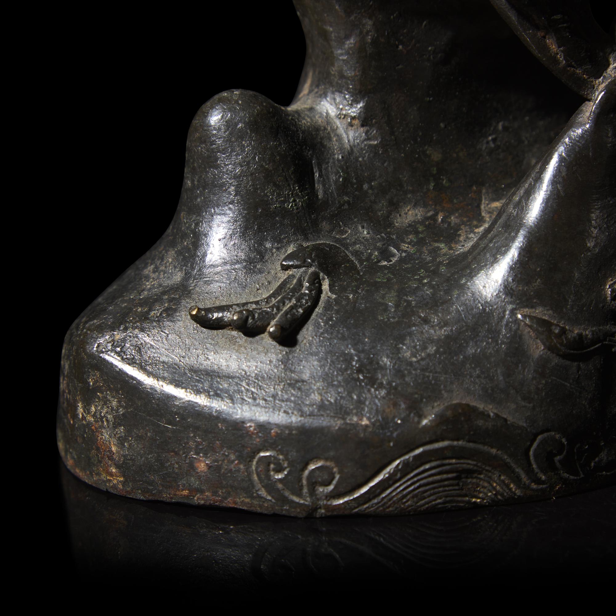 A Pair of Chinese Bronze Ducks, Ming Dynasty 明 銅鳧一對