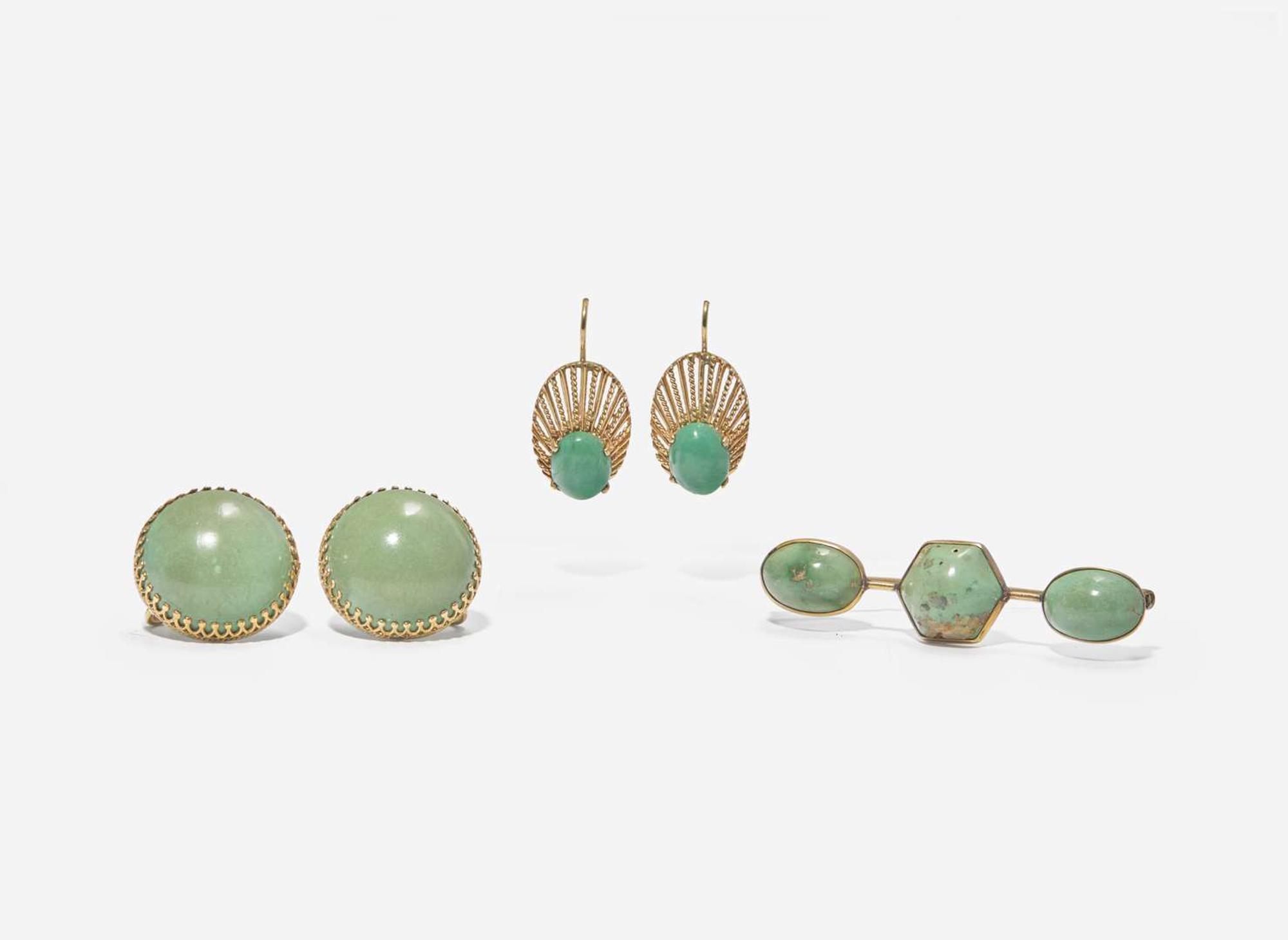 A Collection of 14K Yellow Gold and Turquoise Jewelry