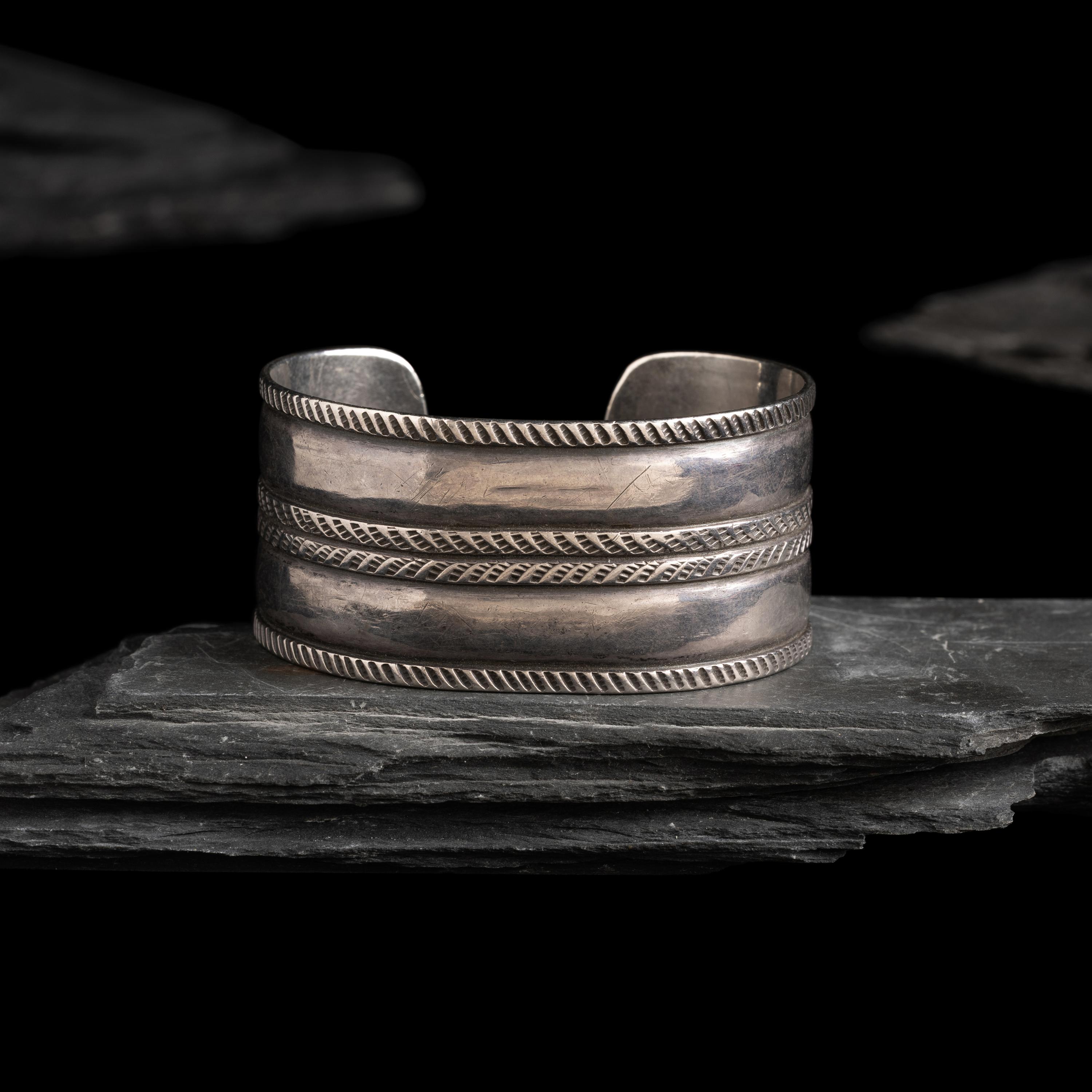 Early Navajo Stamped and Chiseled Ingot Cuff Bracelet