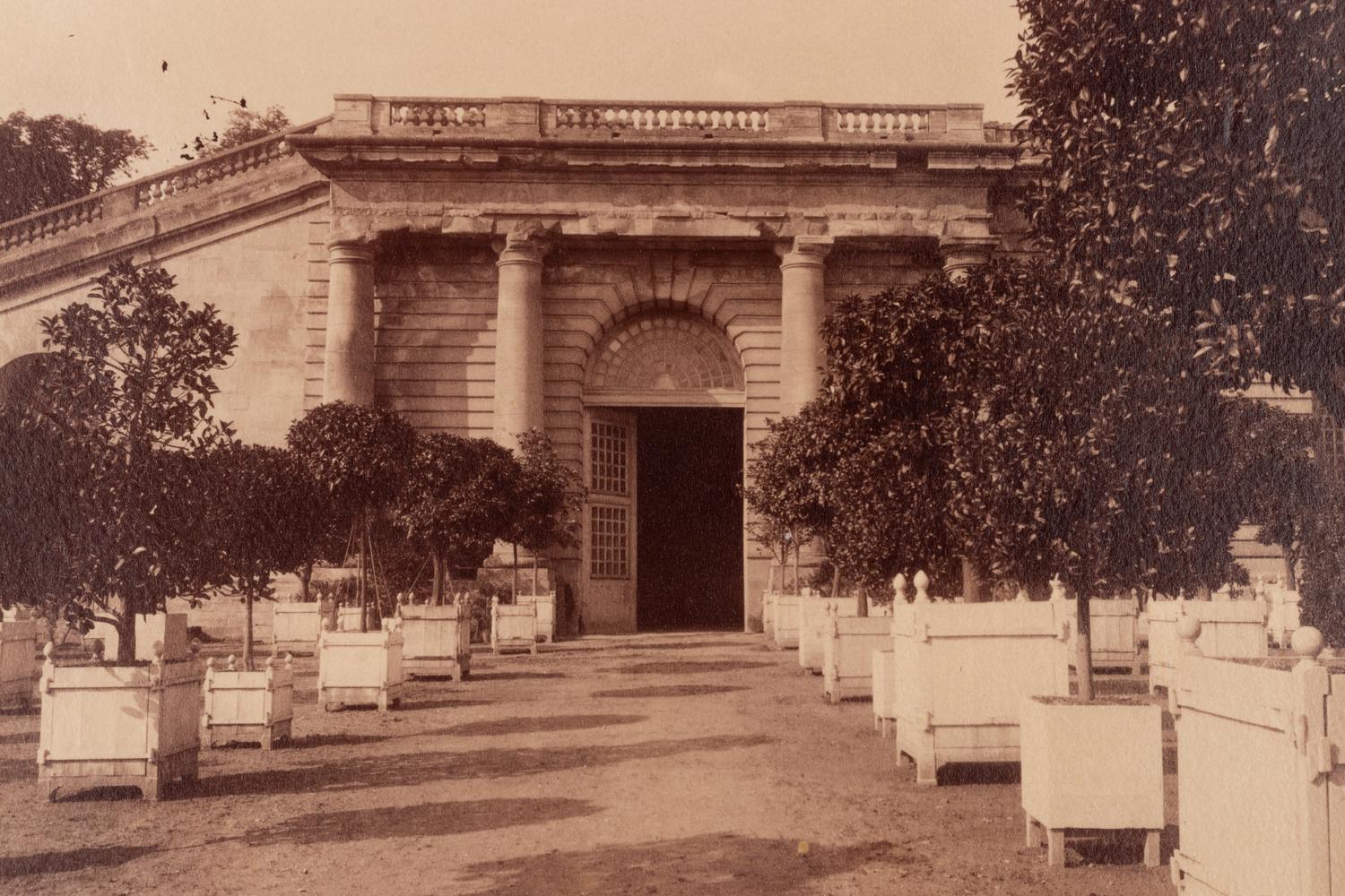 A group of five photographs depicting the grounds of Versailles ( Cours d'Honneur, Versailles , 1901; La Vénus accroupie, par Coysevox (Versailles) , 1902; Versailles - Bassin de Neptune, 1902; Versailles - l'Orangerie, 1903; Grand Trianon - le Buffet , 1906)