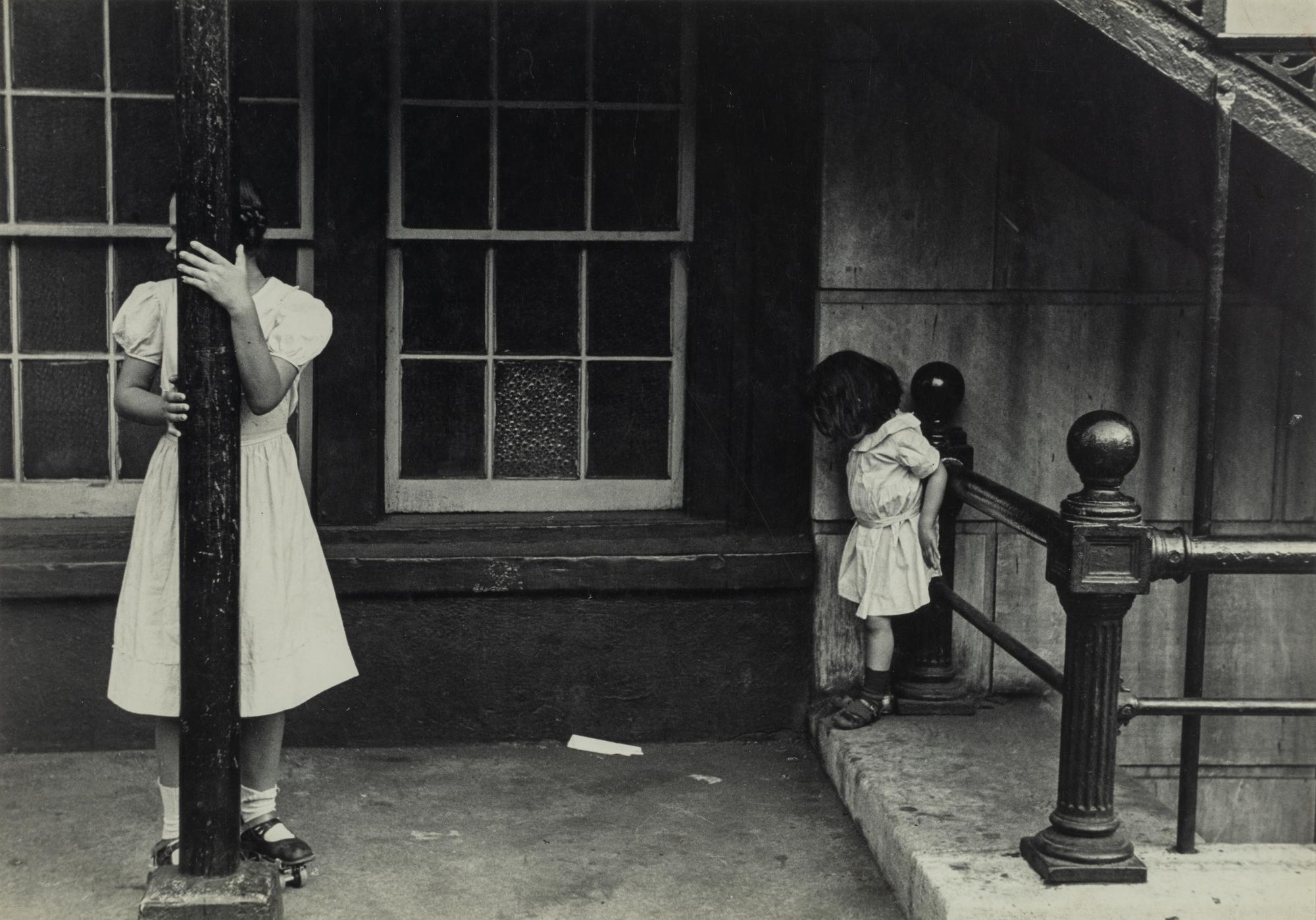 Louis Stettner (1922-2016) New York (Girl and lamp post), 1952-1959