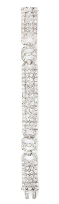 An Art Deco Platinum and Diamond Bracelet, 28.00 dwts.