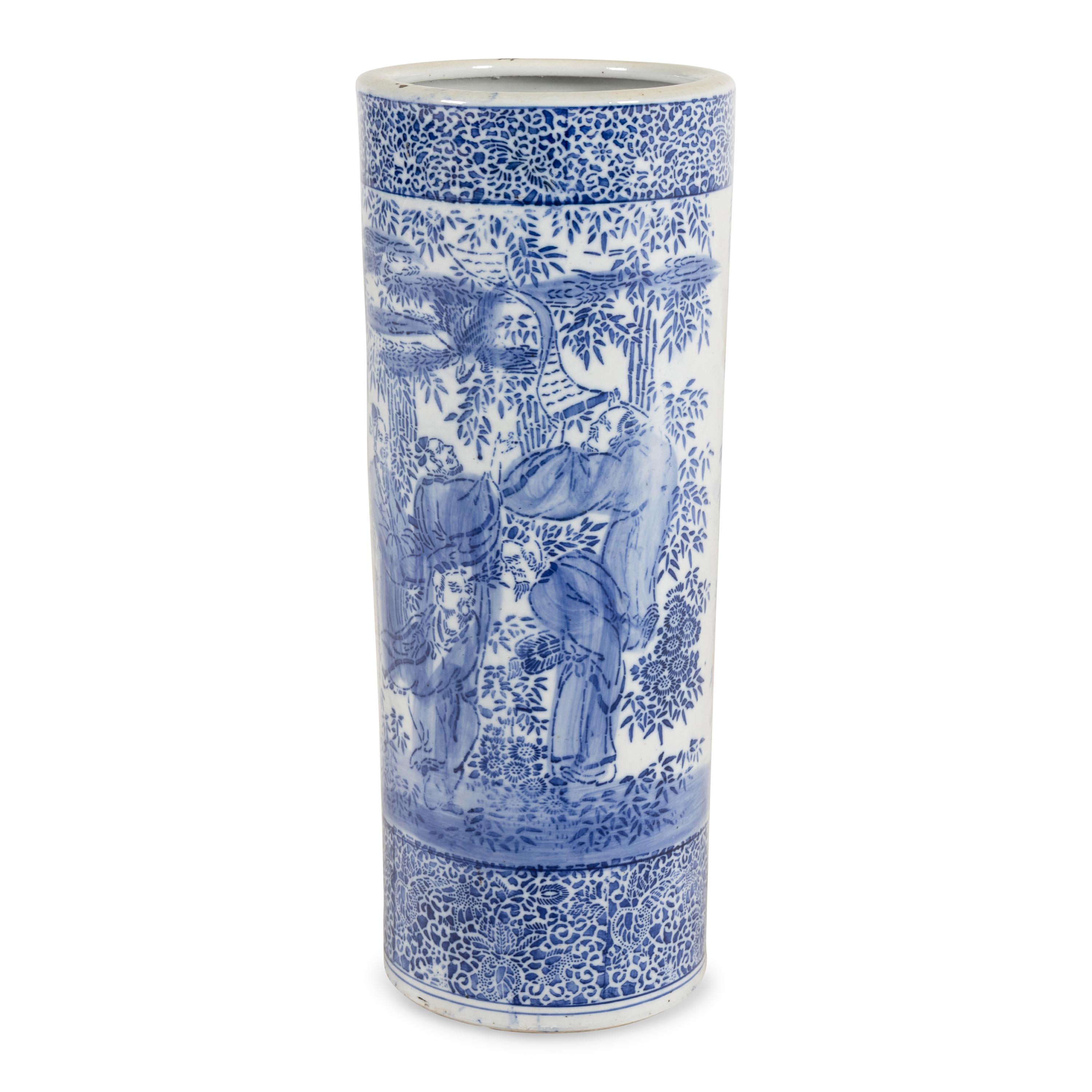 A Chinese Blue and White Porcelain Umbrella Stand