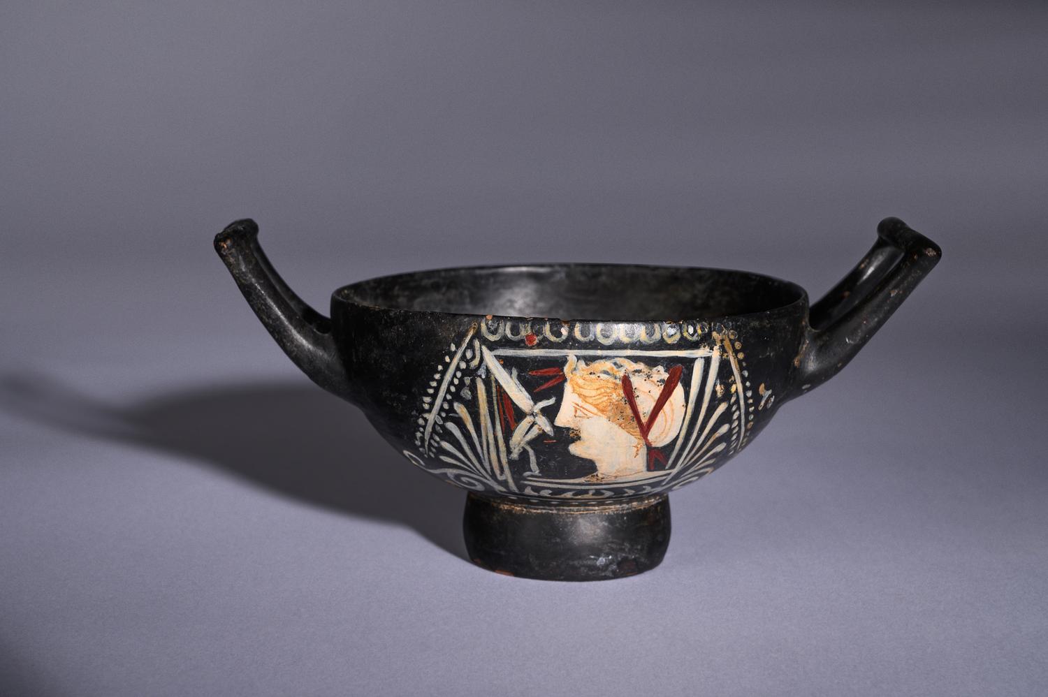 An Apulian Gnathian-Ware Stemless Kylix