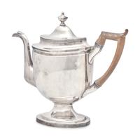 A Federal Silver Urn-Form Teapot, Samuel Williamson, Philadelphia, PA (1772-1843), Circa 1800