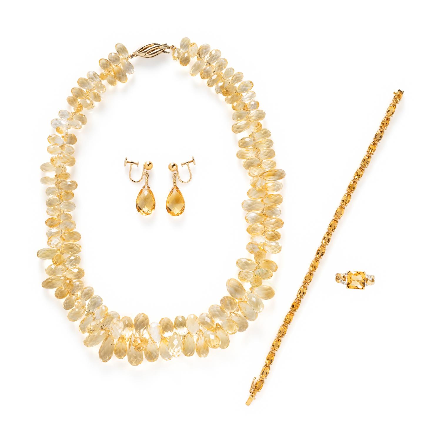 COLLECTION OF YELLOW GOLD AND CITRINE JEWELRY