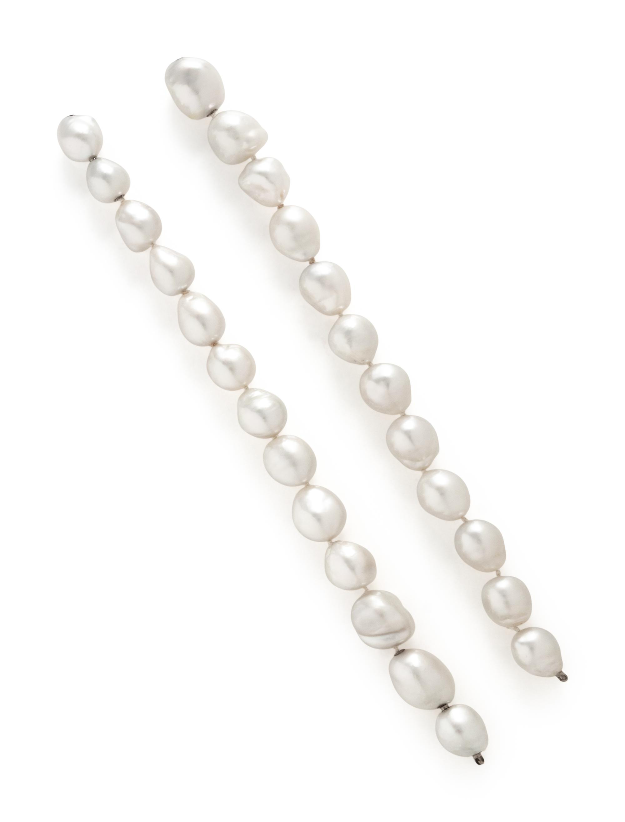 TIFFANY & CO., BAROQUE CULTURED PEARL JEWELRY SET