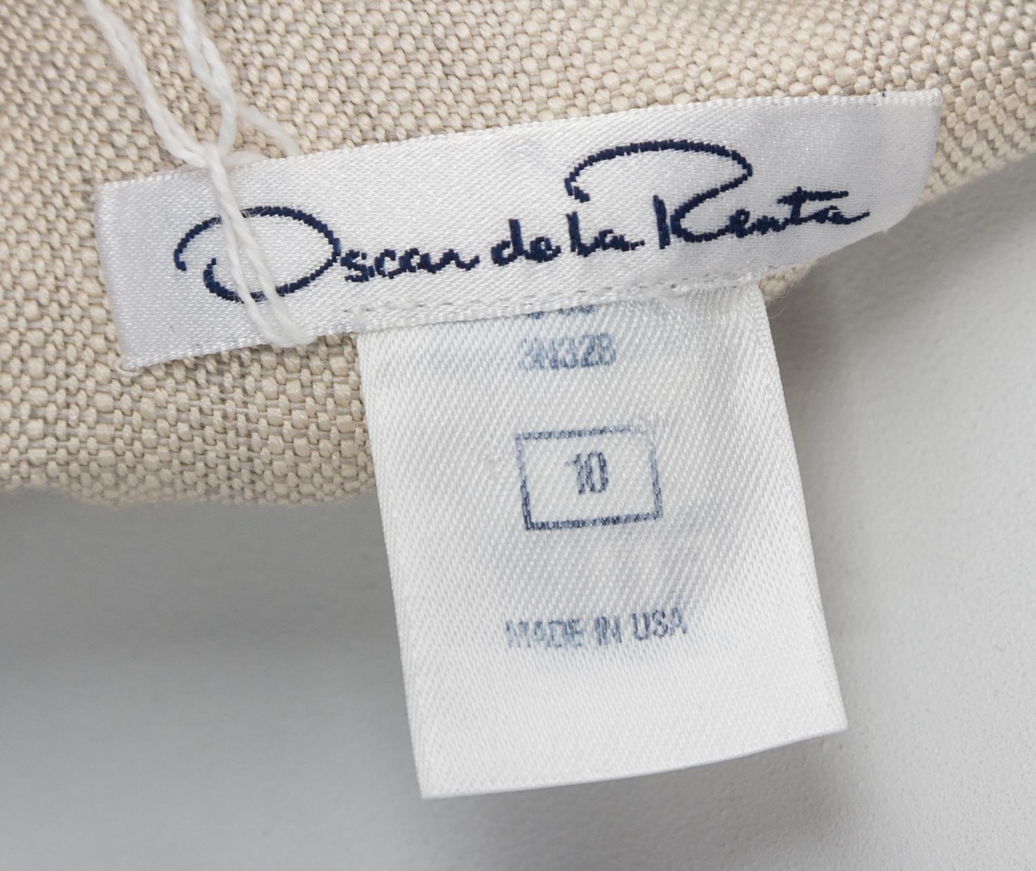 An Oscar de la Renta Tan Silk and Linen Pant Ensemble, Pant size 10, top M.