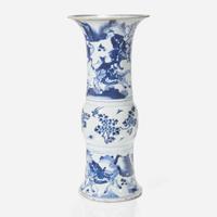 A Chinese blue and white porcelain Gu-form "Hunters" beaker vase 青花狩獵圖花觚 Kangxi period ? ??