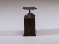 Zodiac Postal Scale