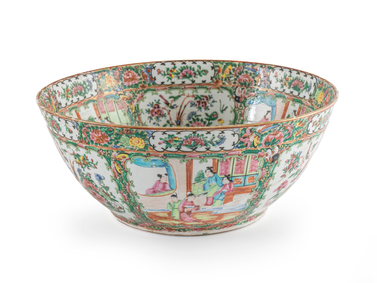 A Large Chinese Famile Rose Porcelain Bowl — 19TH CENTURY