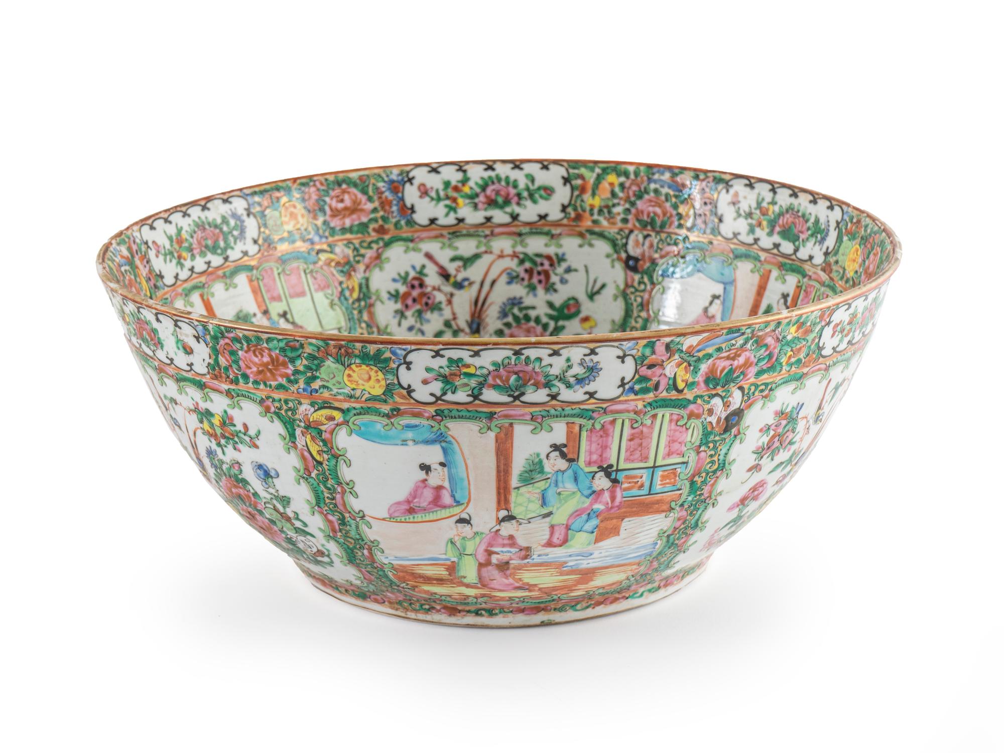 A Large Chinese Famile Rose Porcelain Bowl — 19TH CENTURY