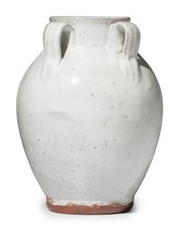 A Jugtown Pottery White Glaze Lily Vase