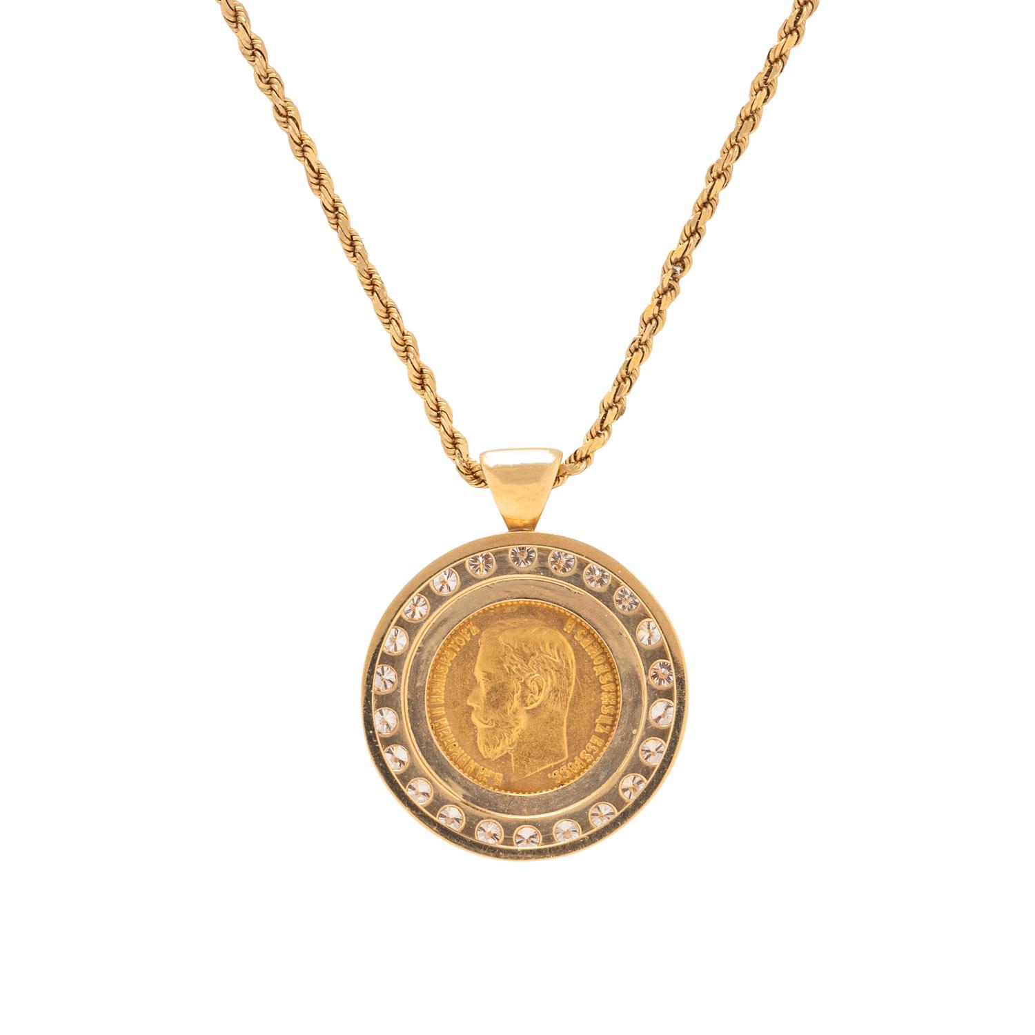 YELLOW GOLD AND DIAMOND COIN PENDANT NECKLACE