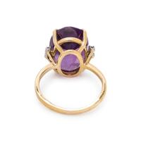 AMETHYST AND DIAMOND RING