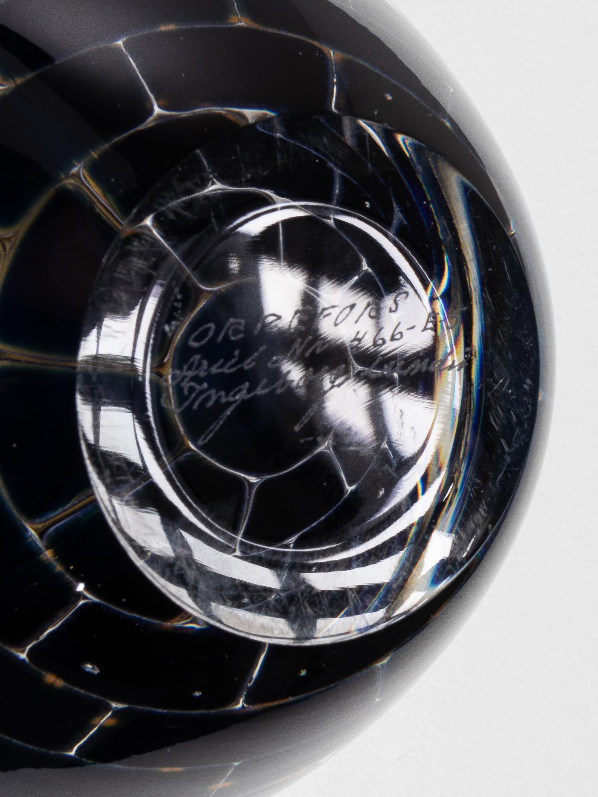 Ariel Vase Orrefors, Sweden