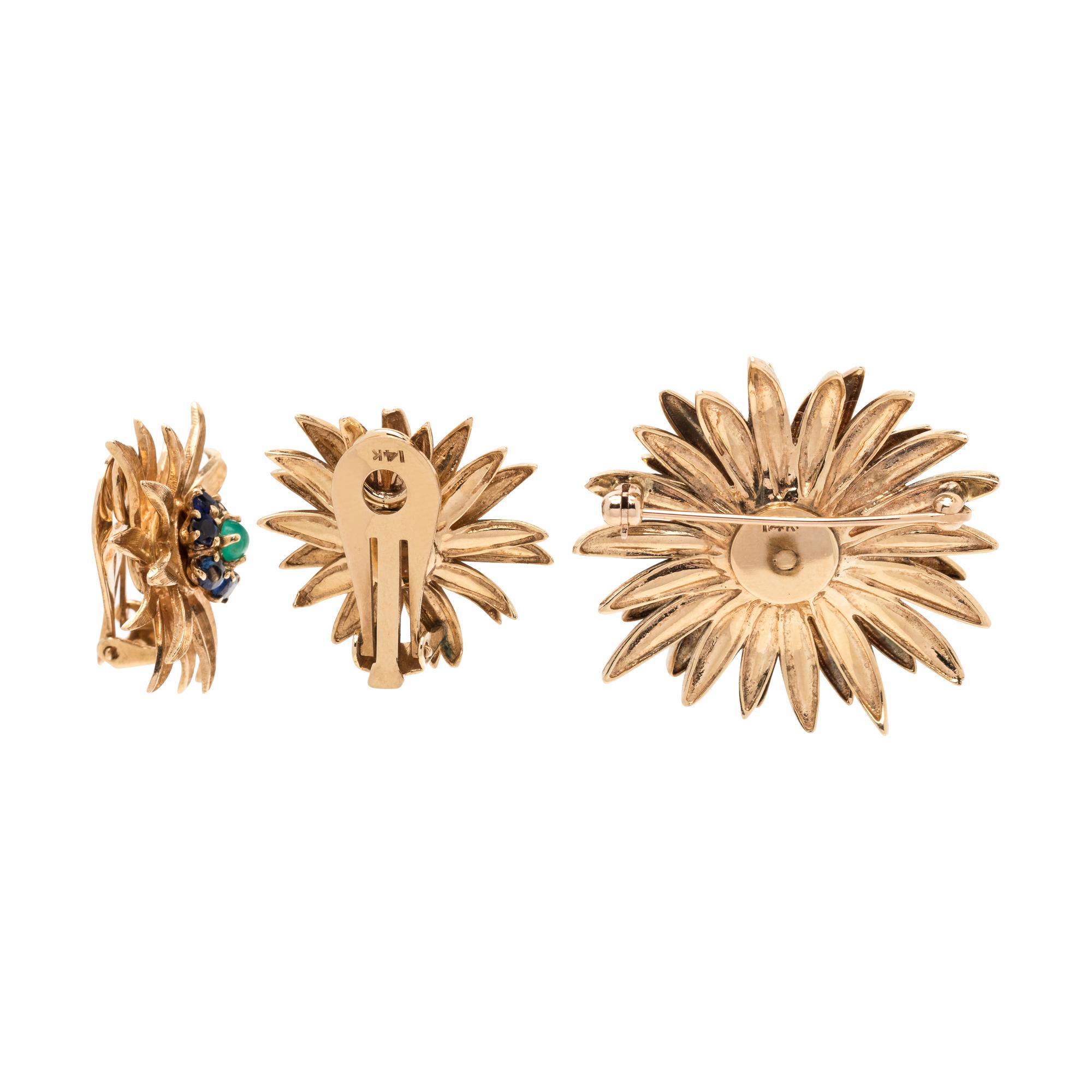 YELLOW GOLD, EMERALD AND SAPPHIRE FLOWER MOTIF SET