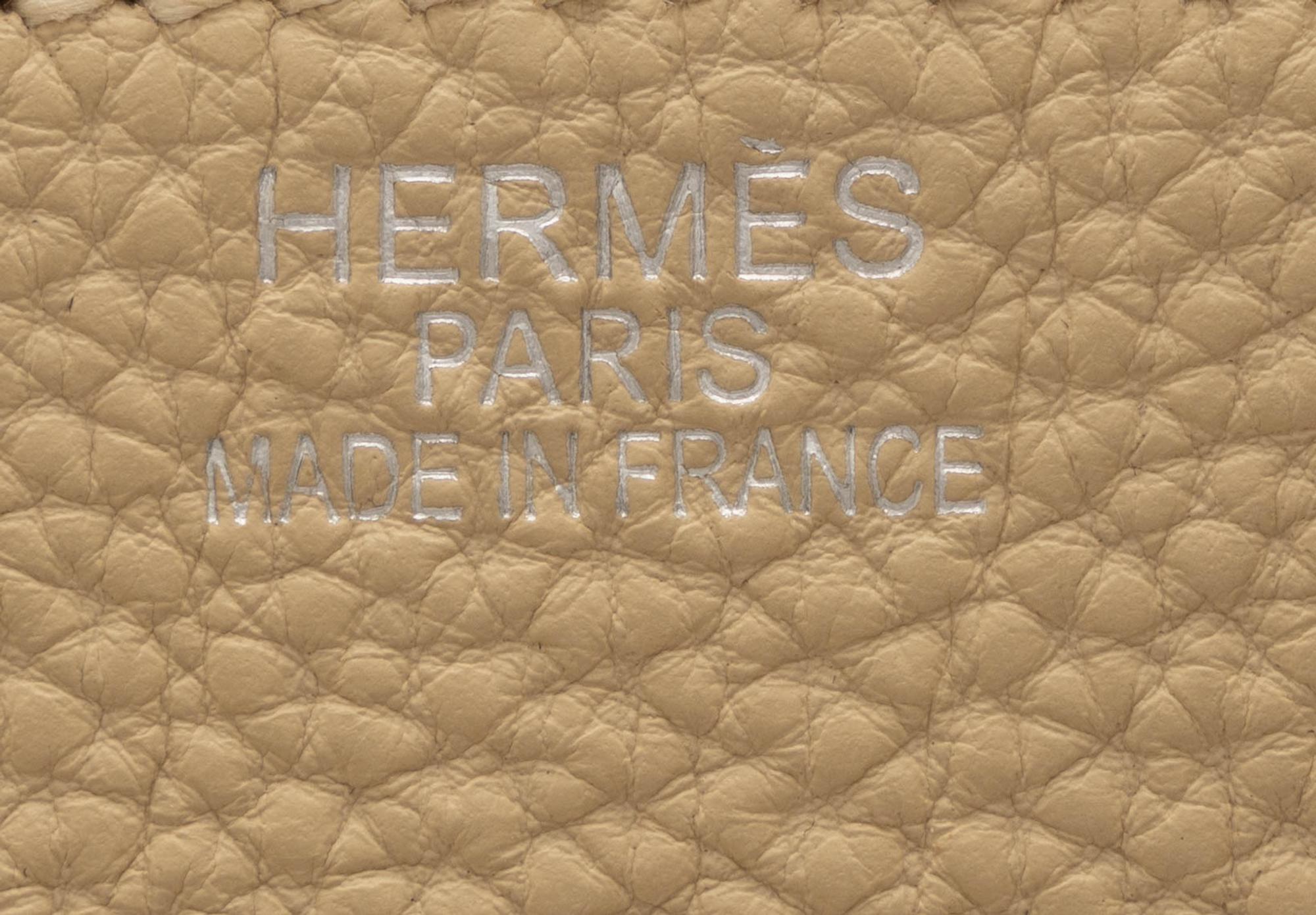 Hermès, Birkin 35 Bag in Craie Togo