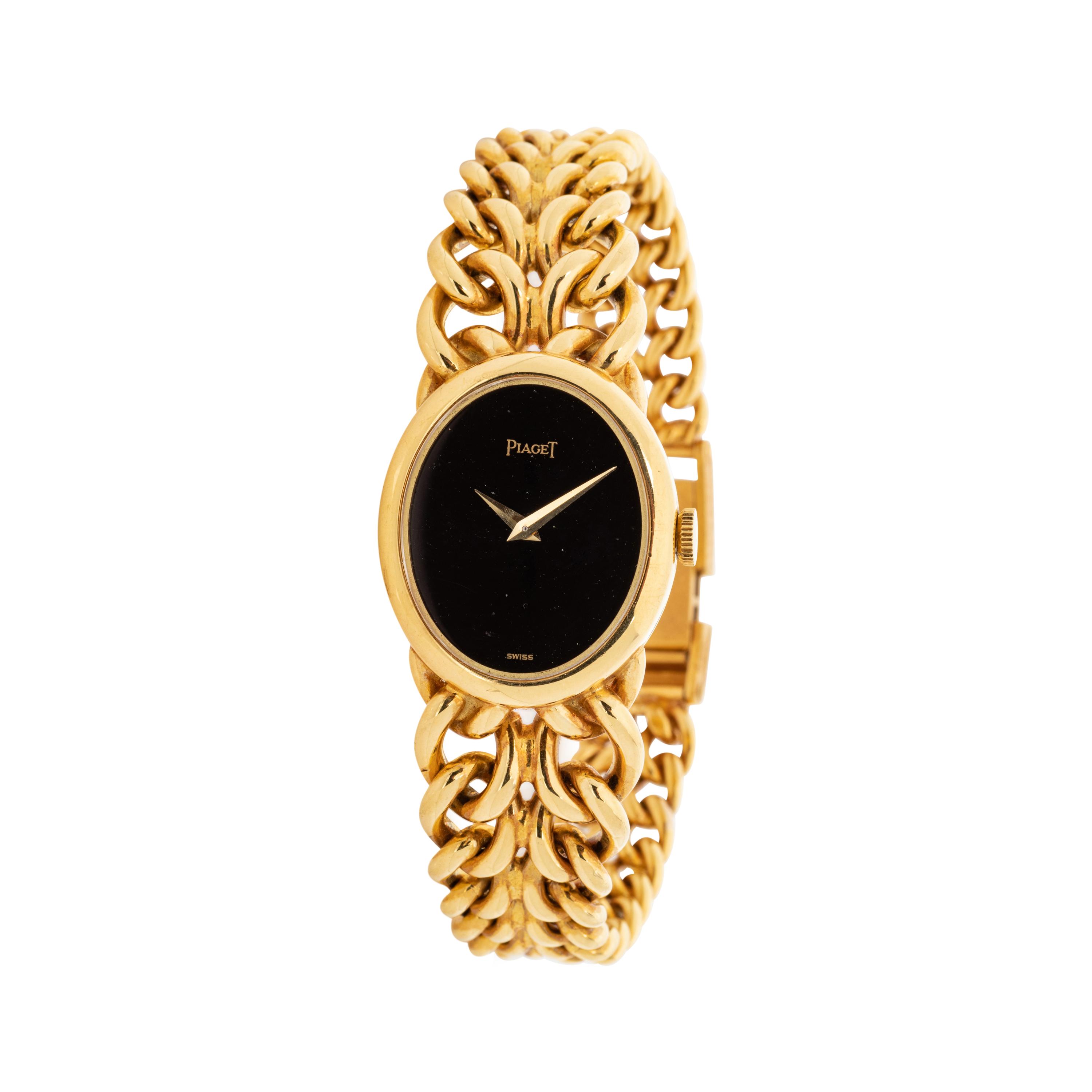 PIAGET, 18K YELLOW GOLD AND ONYX REF. 6822 K 10 WRISTWATCH