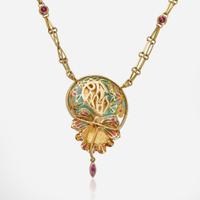 An 18K Yellow Gold Art Nouveau Plique-à-Jour Enamel Necklace
