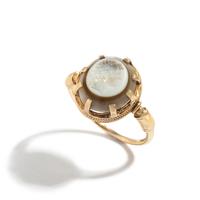 A Neoclassical Gold and Banded Agate Finger Ring with a Male Portrait Head