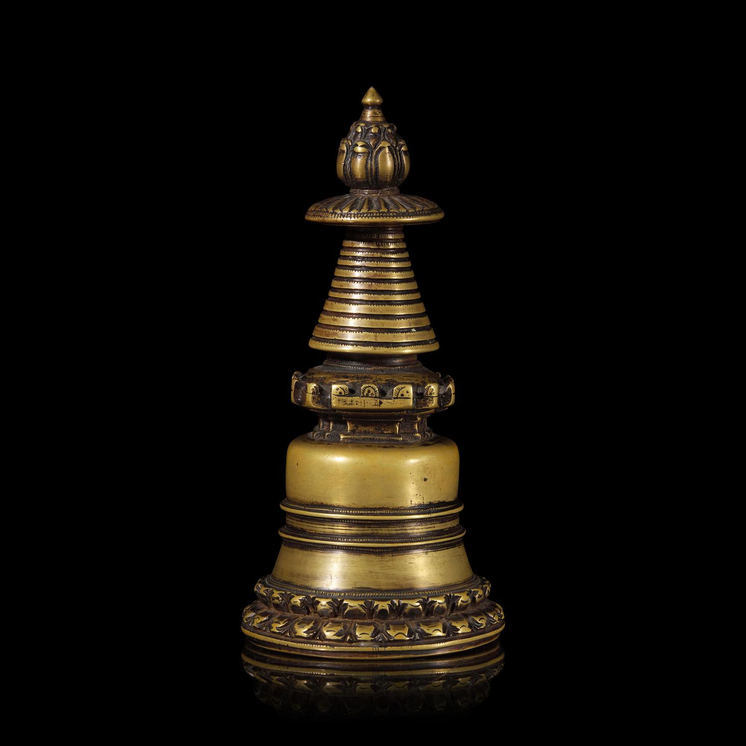 A Tibetan Bronze Model of a Stupa, 12th-14th Century 十二-十四世紀 銅舍利塔